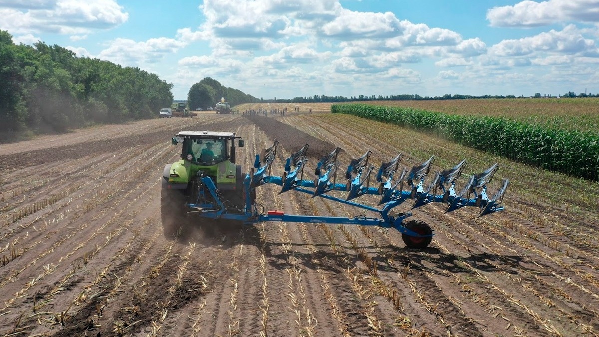 Silage Workshop: ідеальний набір техніки для силосування фото 7 LNZ Group